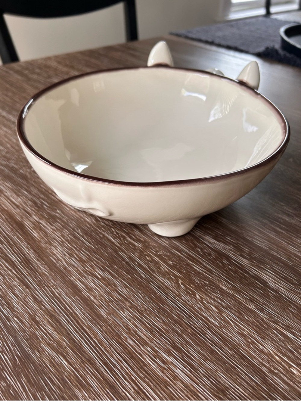 Napastyle Ceramica Set of 2 Pig Footed Serving Bowls - Picture 6 of 16